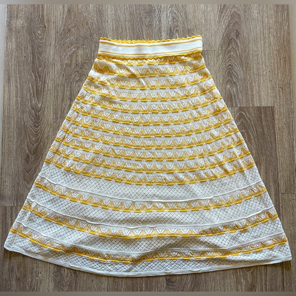 Kate Spade Yellow and White knit Women's Skirt